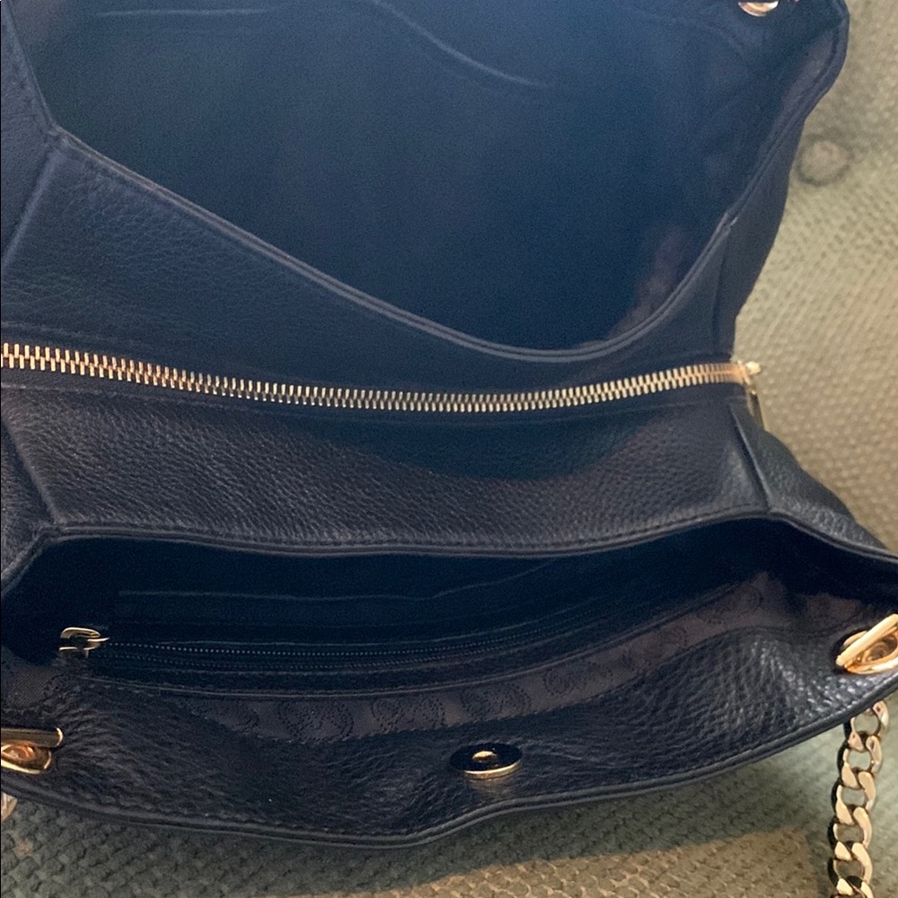 Michael Kors Black Leather Shoulder Bag - Picture 10 of 15